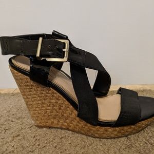 Jessica Simpson - black summer wedges